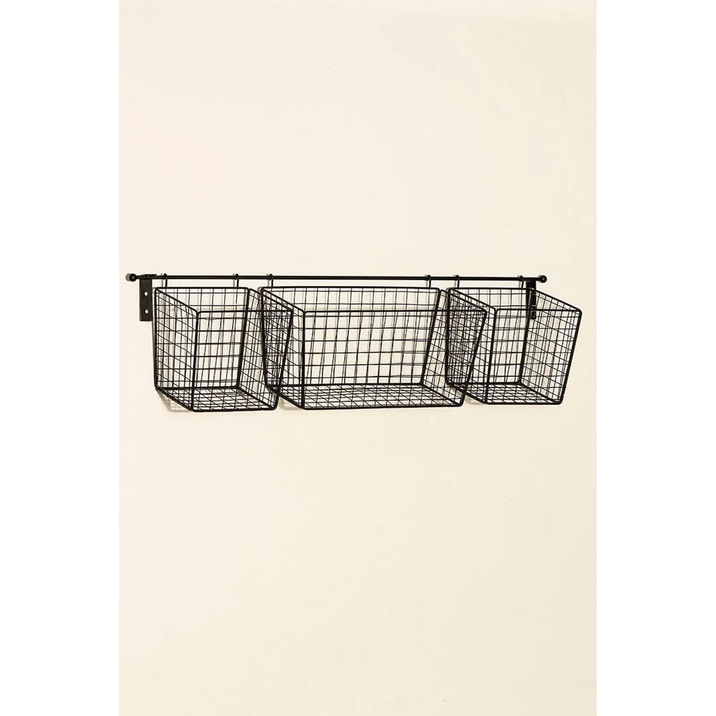 Black metal wall-mounted fruit bowl